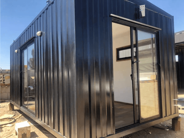 Conteneur Modulaire Noyer 6x3m - 18m²