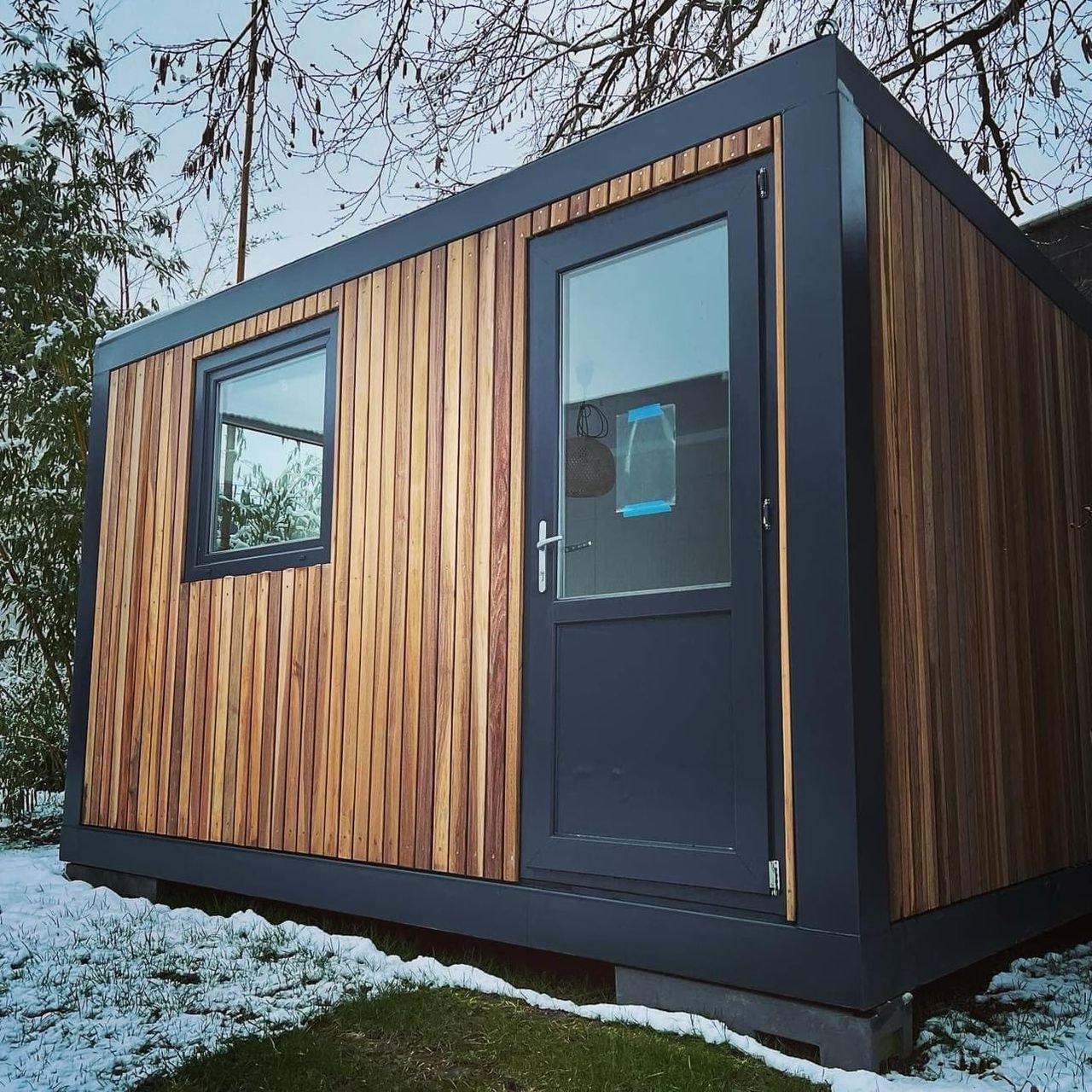 Container Aménagé finition bois