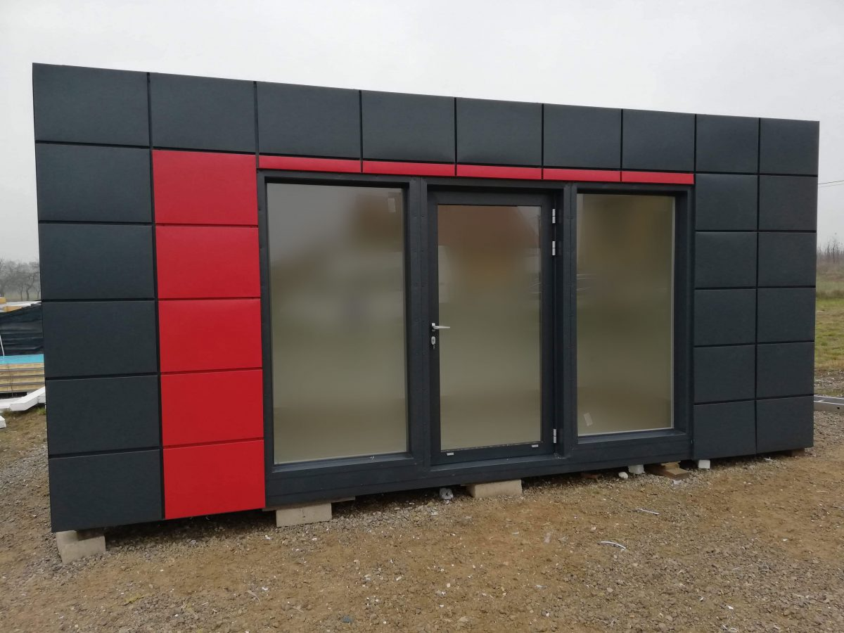 Container box bureau-shop aménagé